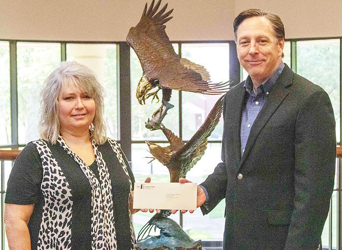 WBU receives gift